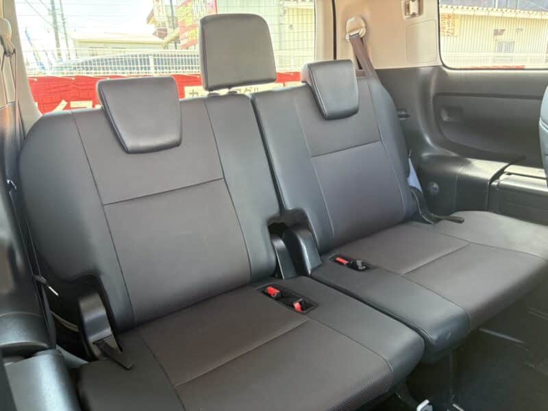 エスクァイア ハイブリッドGi