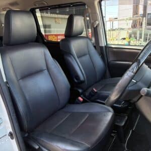 【✨pickup車両✨】エスクァイア　ハイブリッドGi