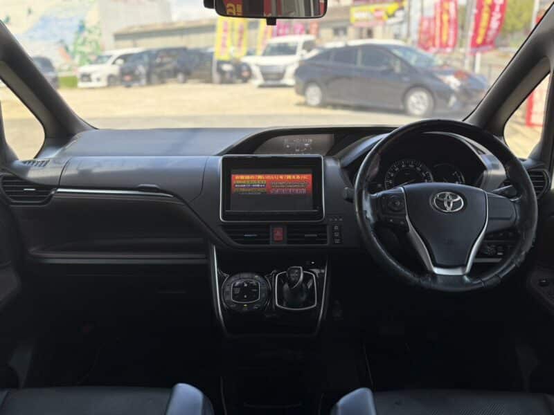 エスクァイア ハイブリッドGi