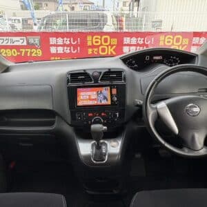 セレナ　ライダー　ブラックライン　S-HV　【総合評価優良車】