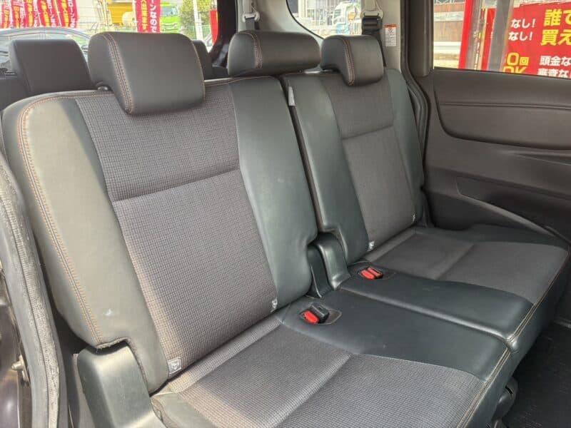 シエンタ Gクエロ