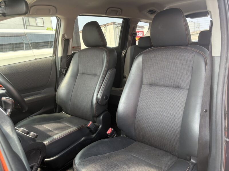 シエンタ Gクエロ