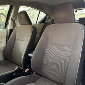 アクア G 【総合評価優良車】