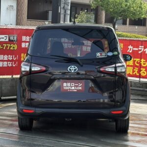 シエンタ　Gクエロ