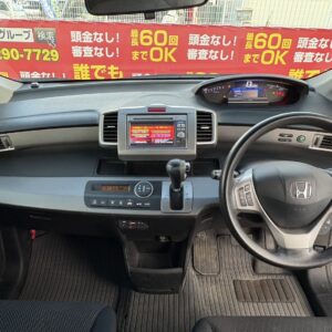 フリード　ハイブリッド