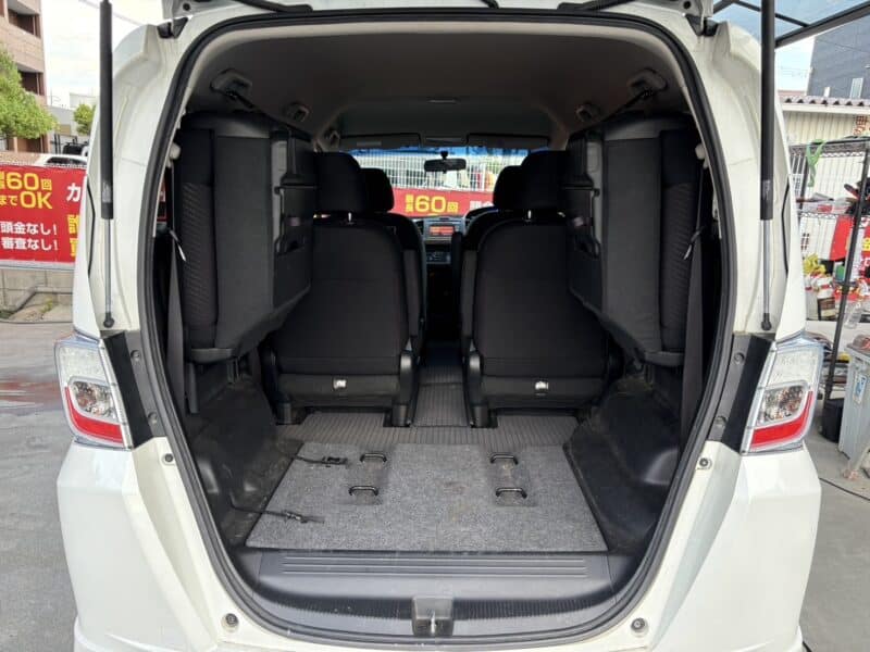 フリード ハイブリッド