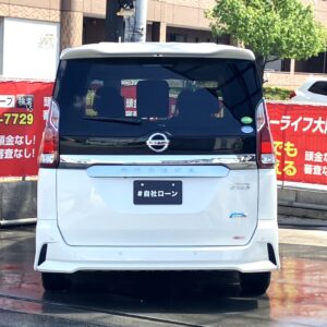 セレナ　ハイウェイスター