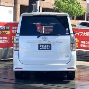 ヴォクシー　ZS