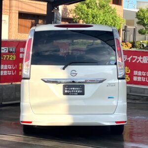 セレナ　ハイウェイスター　Vセレクション