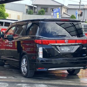 エルグランド　ハイウェイスター