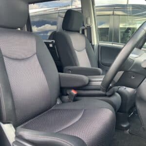 セレナ　ハイウェイスター　【総合評価優良車】