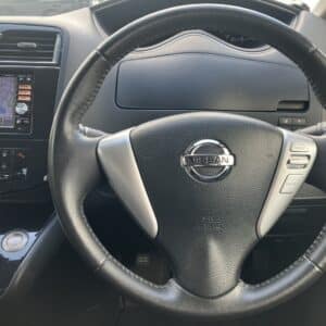 セレナ　ハイウェイスター　【総合評価優良車】