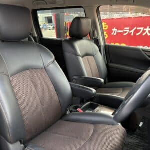 エルグランド　ハイウェイスター