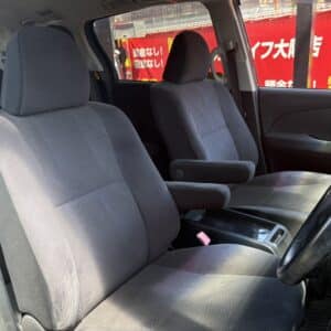 エスティマ　アエラス