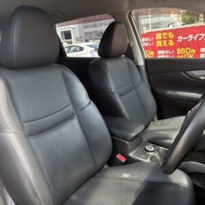 エクストレイル　～7人乗りタイプ～　20Xエマージェンシーブレーキパッケージ　4WD【総合評価優良車】
