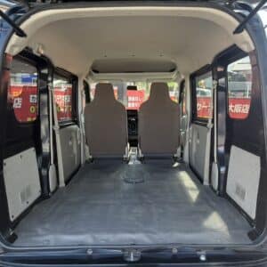 エブリィバン　PC