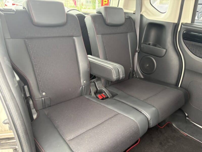 N-BOX カスタム GターボLパッケージ 【総合評価優良車】