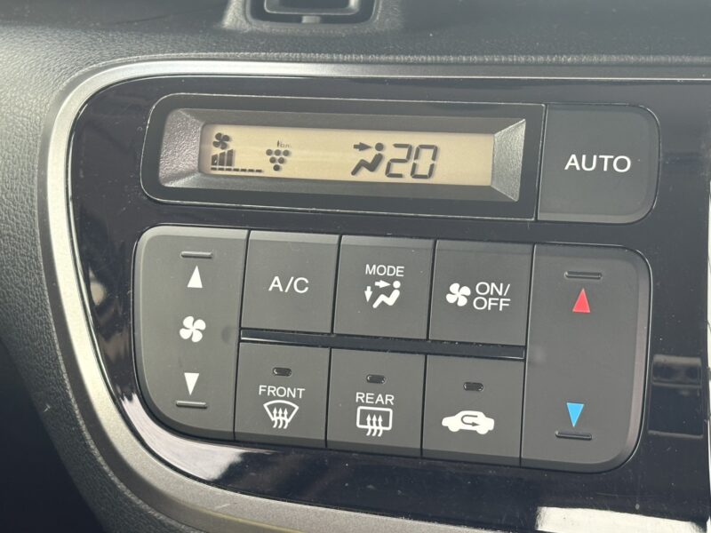 N-BOX カスタム GターボLパッケージ 【総合評価優良車】