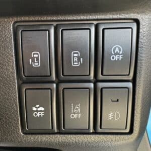 スペーシアカスタム　Z　ターボ　デュアルカメラブレーキサポート　ユーティリティパッケージ装着車　【総合評価優良車】