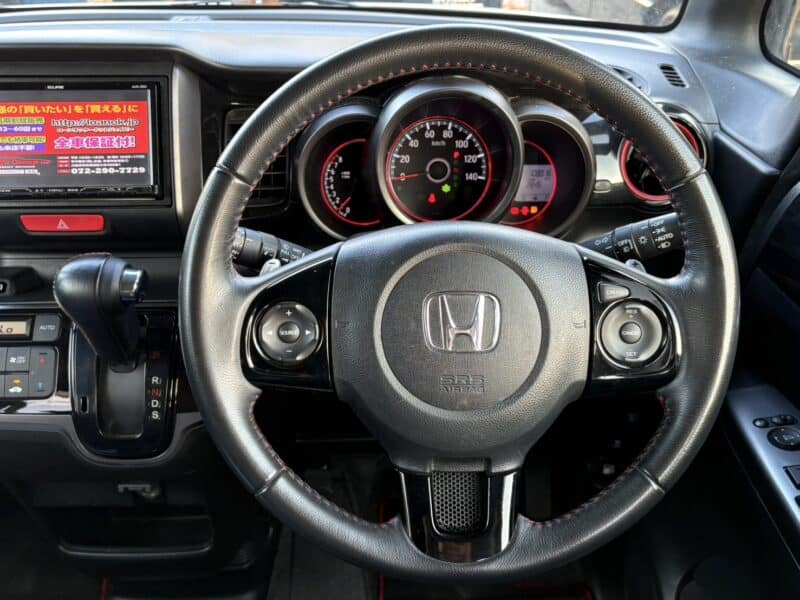 N-BOX カスタム GターボLパッケージ 【総合評価優良車】