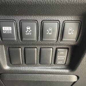 エルグランド　ハイウェイスター　【総合評価優良車】　