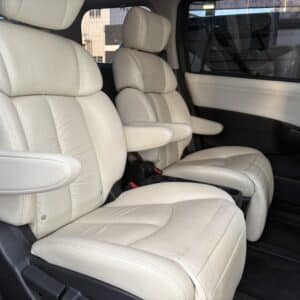 エルグランド　ライダー本革シート　マニュアルシート　【総合評価優良車】