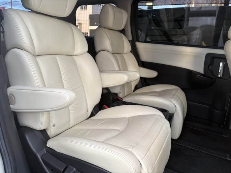 エルグランド ライダー本革シート マニュアルシート 【総合評価優良車】