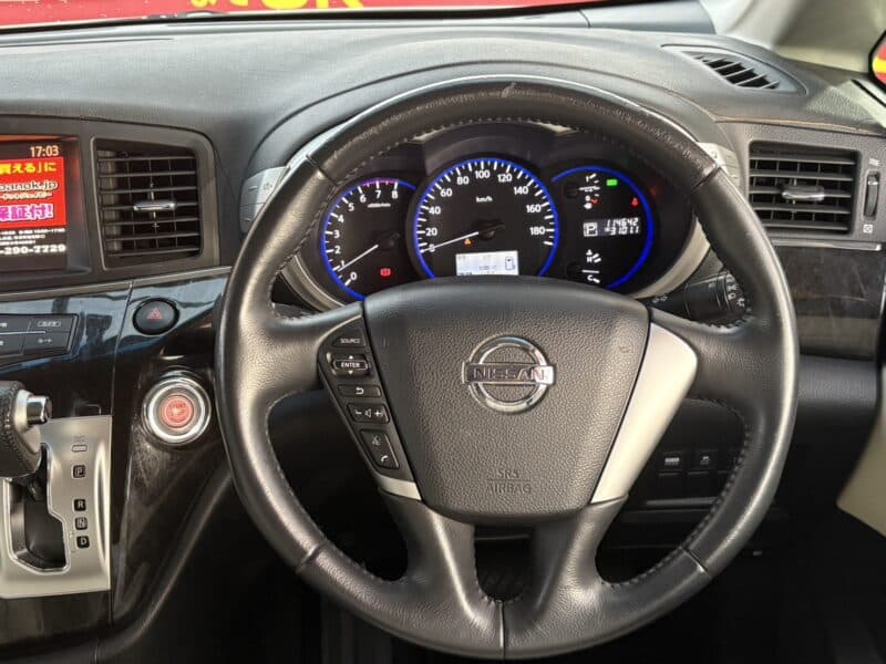 エルグランド ライダー本革シート マニュアルシート 【総合評価優良車】