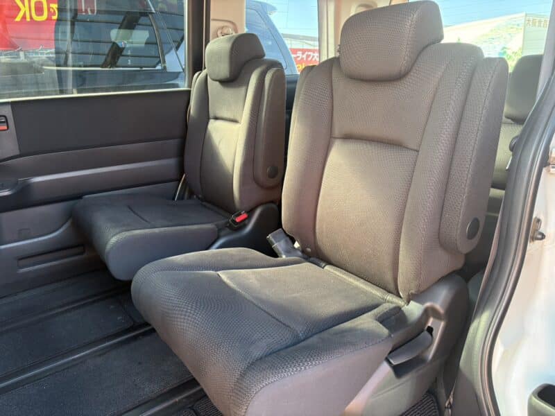 ステップワゴン スパーダ Z インターナビセレクション 【総合評価優良車】