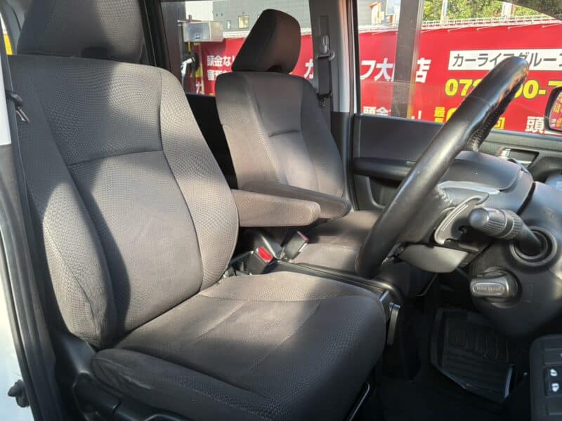 ステップワゴン スパーダ Z インターナビセレクション 【総合評価優良車】