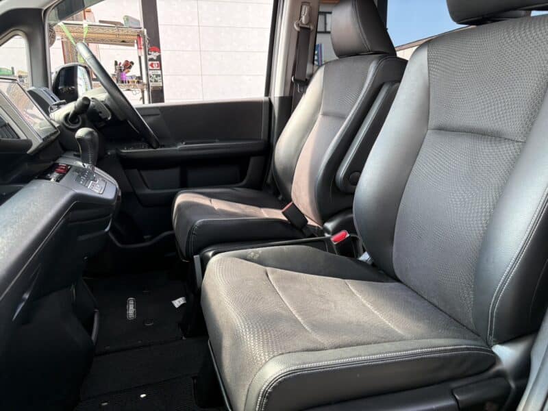 ステップワゴン スパーダーZ クールスピリット 【総合評価優良車】