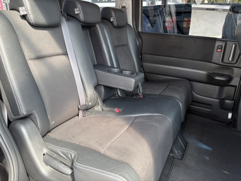 ステップワゴン スパーダーZ クールスピリット 【総合評価優良車】