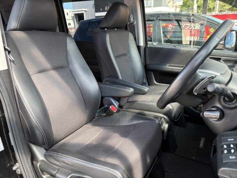 ステップワゴン スパーダーZ クールスピリット 【総合評価優良車】