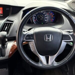 オデッセイ Mエアロパッケージ