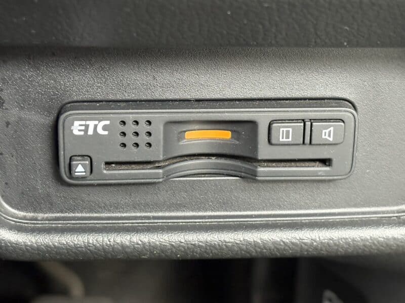 オデッセイ アブソルート