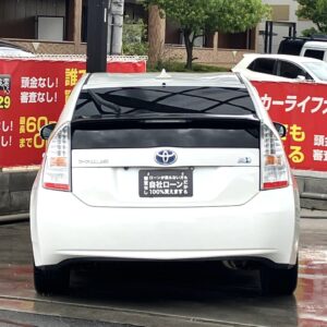プリウス　Sツーリングセレクション　
