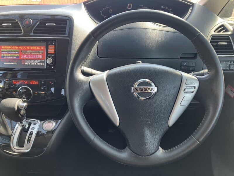 セレナ ハイウェイスター S-HV 【総合評価優良車】