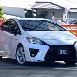 プリウス Sツーリング セレクションG’S