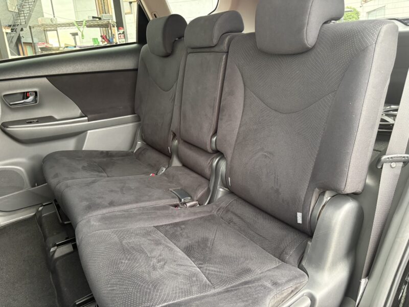 プリウスα Sチューンブラック 【総合評価優良車】