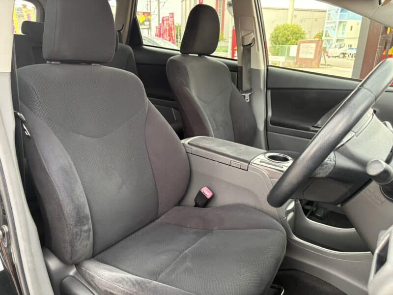 プリウスα Sチューンブラック 【総合評価優良車】