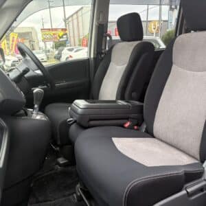 セレナ　ライダー　S-HV