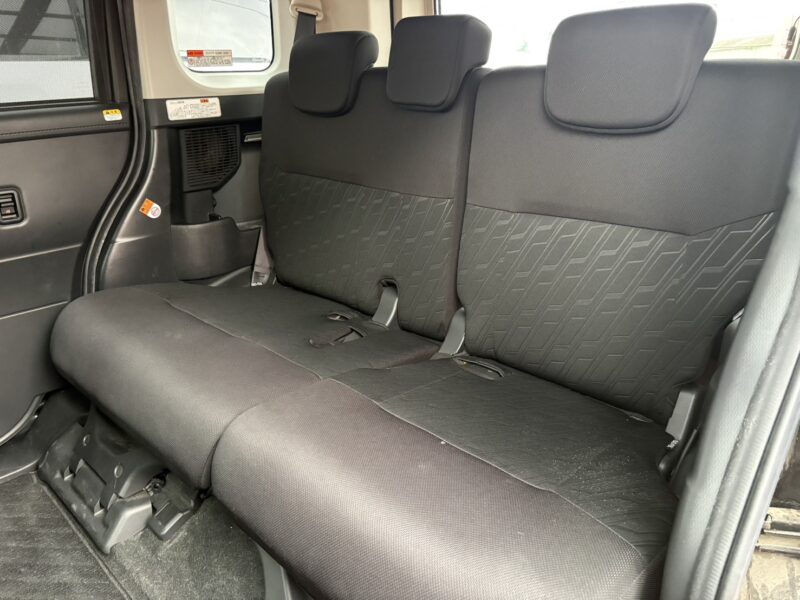 ルーミー カスタムG