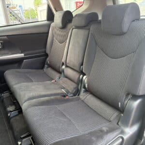 プリウスa  Sツーリングセレクション