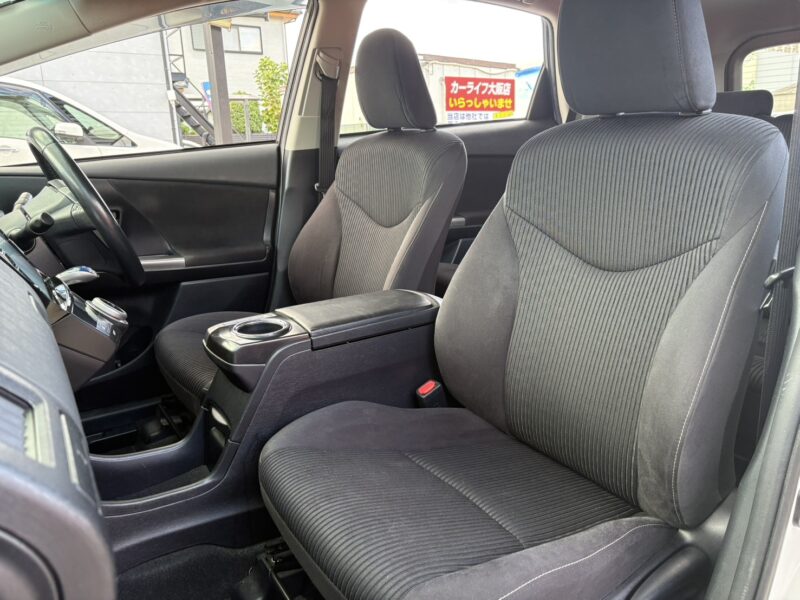 プリウスa Sツーリングセレクション