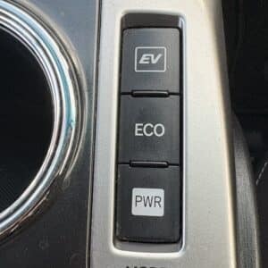 プリウスa  Sツーリングセレクション