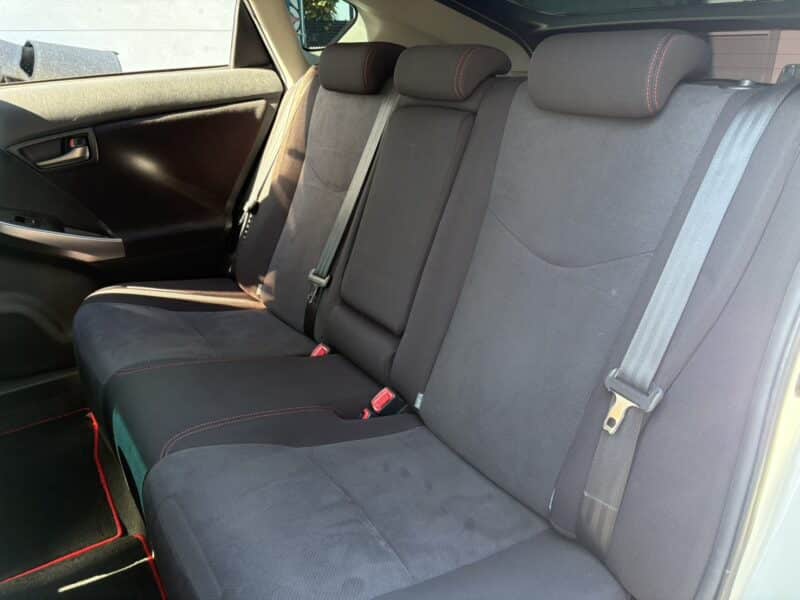 プリウス Sツーリング セレクションG’S