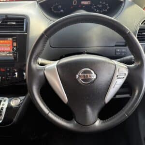 セレナ　ハイウェイスター　S-HV　【総合評価優良車】　