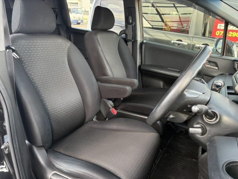 フリードスパイク ハイブリッド ジャストセレクション