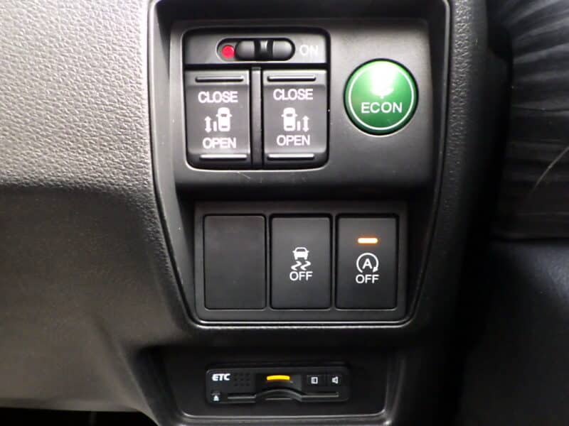 オデッセイ アブソルートEX 【総合評価優良車】