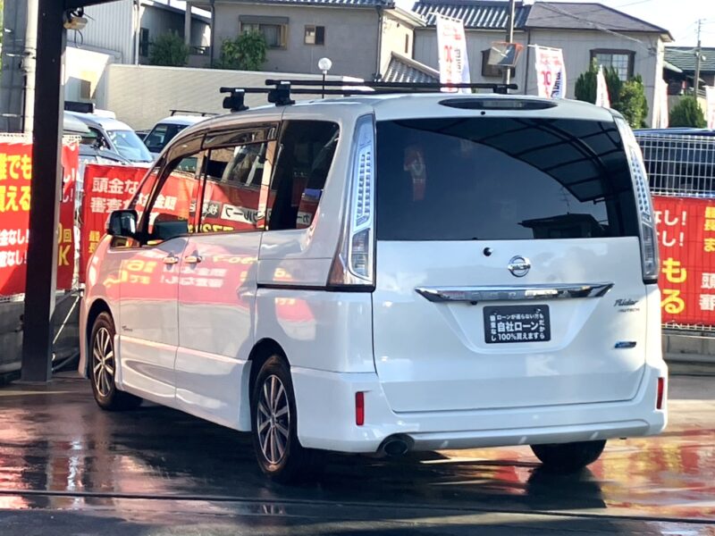 セレナ ライダー ブラックライン S-HV 【総合評価優良車】